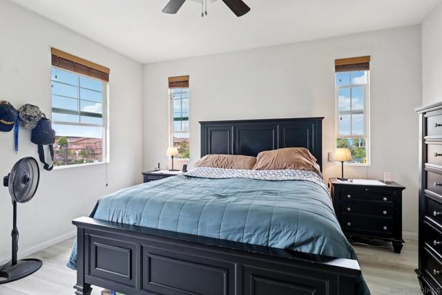 1709 Santa Carolina, Chula Vista CA: https://media.crmls.org/mediaz/0a04b722-92cb-4973-b0cf-7ffc410dd6f4.jpg
