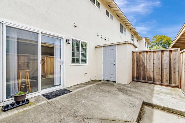 5465 Don Edmondo Court, San Jose CA: https://media.crmls.org/mediaz/0a05fcdf-8e28-4ec7-9cf2-71c843eb10e6.jpg
