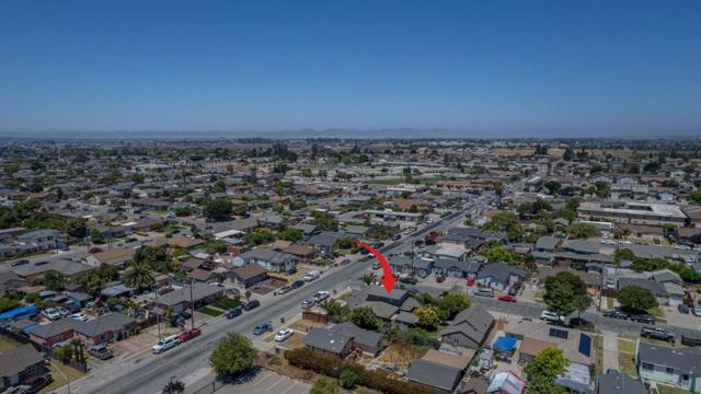 1117 Garner Avenue, Salinas CA: https://media.crmls.org/mediaz/0a060557-6e45-4716-b174-e844a0a049ac.jpg