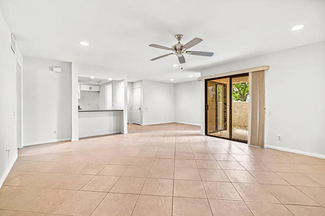 1602 S Andee Drive, Palm Springs CA: https://media.crmls.org/mediaz/0a06a3cb-46f2-48f6-b8d9-e879dfec109d.jpg