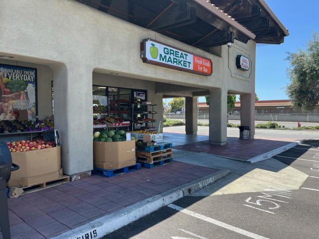 118 118 S Abel Street, Milpitas CA: https://media.crmls.org/mediaz/0a0784c1-36f5-4e37-a454-e5322c312517.jpg