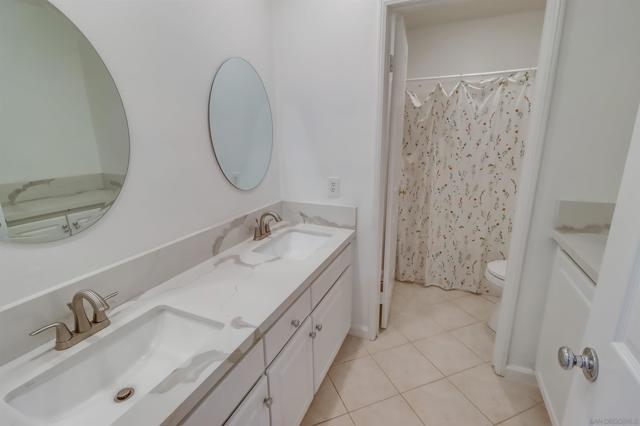 32411 Cassino Court, Temecula CA: https://media.crmls.org/mediaz/0a08415d-f566-41ba-b35c-22950124e8e2.jpg