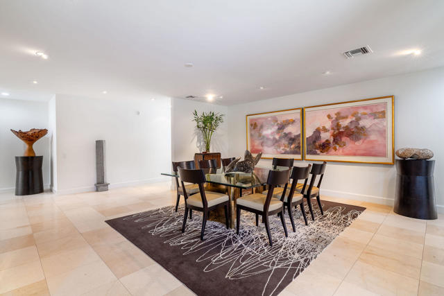 61 Mayfair Drive, Rancho Mirage CA: https://media.crmls.org/mediaz/0a0851eb-0a92-4523-9c8c-7ac7117c8a5c.jpg