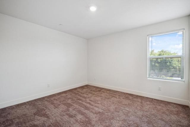 1666 Oak Street, Los Banos CA: https://media.crmls.org/mediaz/0a091349-2831-4fd5-a7ea-a5c69a712927.jpg