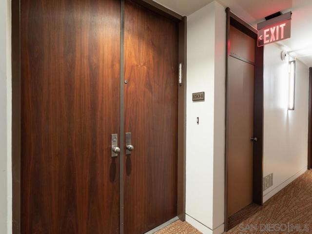 Image 6 of 44 For 666 Upas St  1504