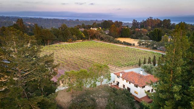 3357 Chardonnay Road, Soquel CA: https://media.crmls.org/mediaz/0a0a5c14-2b76-406a-bb13-8ceecf044704.jpg