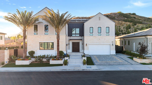 12553 N Ridgeline Road, Porter Ranch CA: https://media.crmls.org/mediaz/0a0ab786-ff3f-4369-ad32-87f1ed4b8194.jpg
