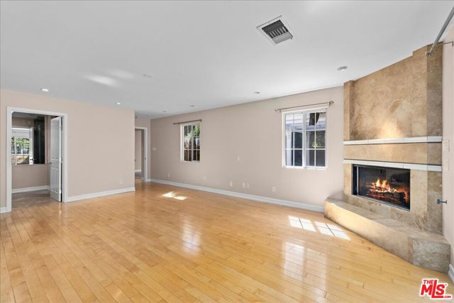 7241 Forbes Avenue photo 18