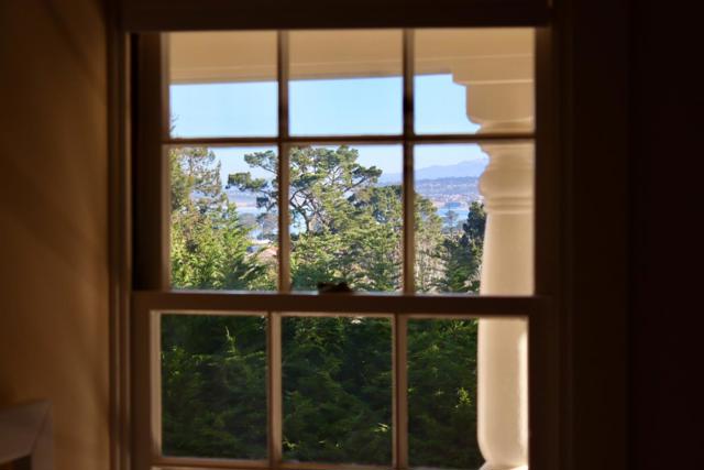 811 Alameda Avenue, Monterey CA: https://media.crmls.org/mediaz/0a0b900c-acd2-4905-b632-c5188bcb84ba.jpg