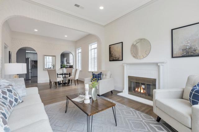 835 Alabama Street, San Francisco CA: https://media.crmls.org/mediaz/0a0e65ae-8a51-44c2-b79a-30de5504cf99.jpg