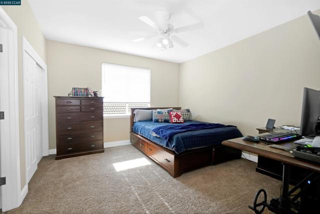 139 Shelterwood Ln, Danville CA: https://media.crmls.org/mediaz/0a0f691a-68a7-4d8f-b9b4-877e93c7306c.jpg