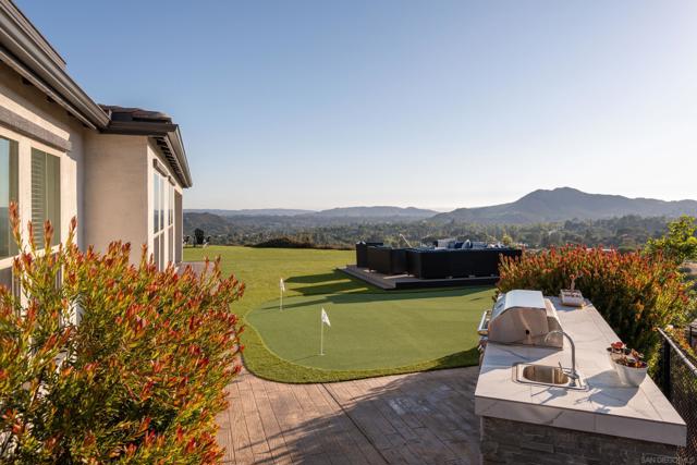 14546 Highcrest Ct, Poway CA: https://media.crmls.org/mediaz/0a0f97aa-a4d4-4d09-9abf-cd7ae5d6055a.jpg
