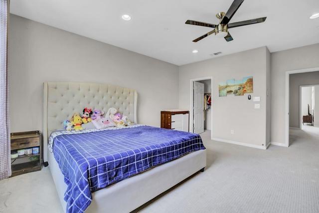 7934 Spanish Oak Circle, Gilroy CA: https://media.crmls.org/mediaz/0a0ff05a-9488-452f-9c14-01f2daa80cd2.jpg