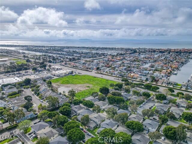 2607 Spinnaker Avenue, Port Hueneme CA: https://media.crmls.org/mediaz/0a100931-2d72-44c9-a007-7d4ad4610546.jpg