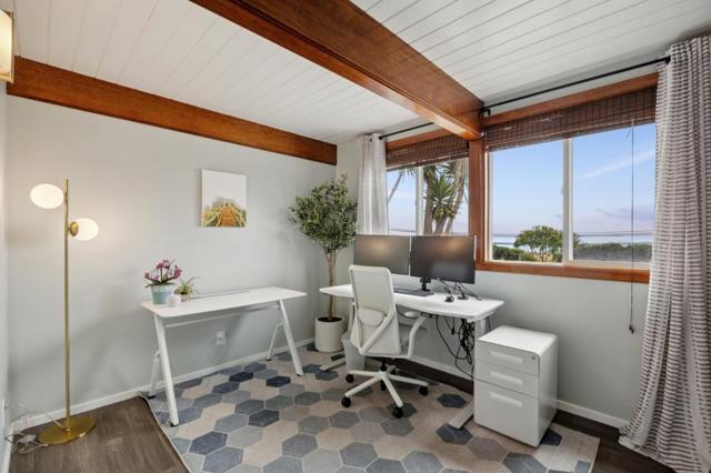 990 Avenue Alhambra, Half Moon Bay CA: https://media.crmls.org/mediaz/0a10b58f-af95-4c1d-b979-9cad0be797a3.jpg