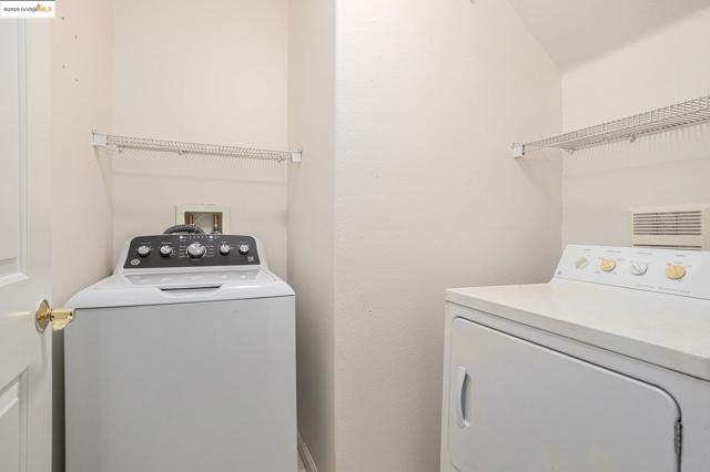 3730 Whitworth Dr, Dublin CA: https://media.crmls.org/mediaz/0a113781-f46d-47e8-8cce-b981630697db.jpg