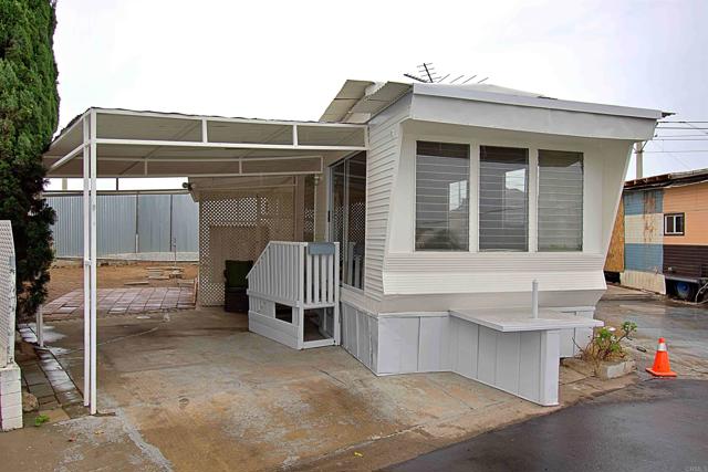 Detail Gallery Image 1 of 13 For 708 H St #21,  Chula Vista,  CA 91910 - 1 Beds | 1 Baths