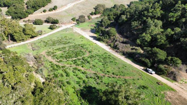 0 San Juan Canyon Road, San Juan Bautista CA: https://media.crmls.org/mediaz/0a128b33-192a-4cb0-94c7-21192ee036af.jpg