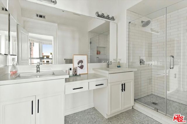 13044 Pacific Promenade, 408 photo 17