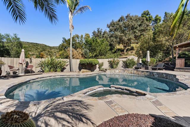 1929 Forester Creek rd, El Cajon CA: https://media.crmls.org/mediaz/0a12b4c7-e345-457b-a758-638e49d6454d.jpg