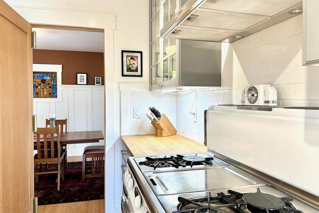 67931 Valley Vista Drive, Cathedral City CA: https://media.crmls.org/mediaz/0a12bc43-6f72-49c8-b4d8-ecc1416e92cf.jpg