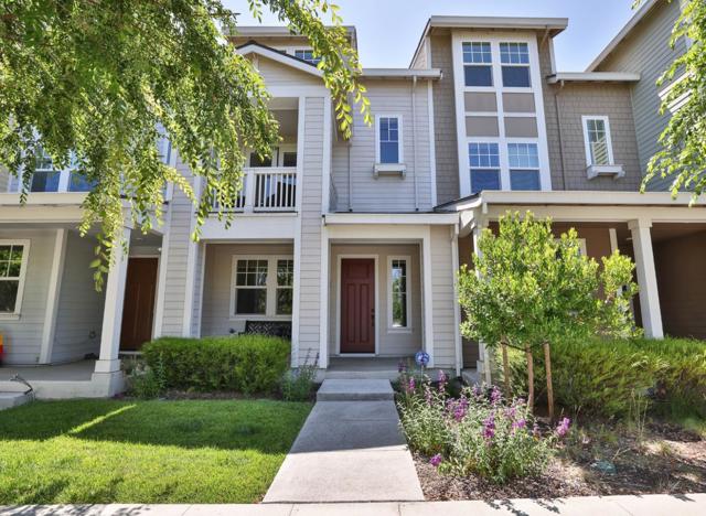 3917 Pyramid Way, Mountain View CA: https://media.crmls.org/mediaz/0a139b68-dd09-4441-b7eb-0daada4ac09b.jpg