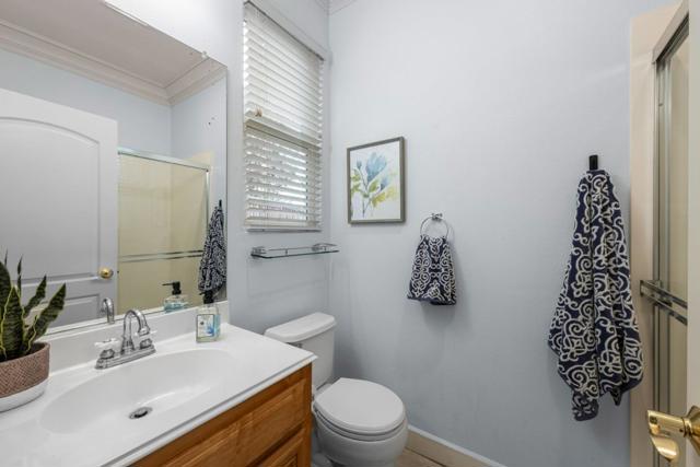 2555 Muirfield Way, Gilroy CA: https://media.crmls.org/mediaz/0a13da4a-bb98-4ec9-9b41-e7a05f654b53.jpg