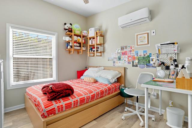 640 N 2nd Street, San Jose CA: https://media.crmls.org/mediaz/0a1459bf-d157-42b6-8607-df9282ddf507.jpg