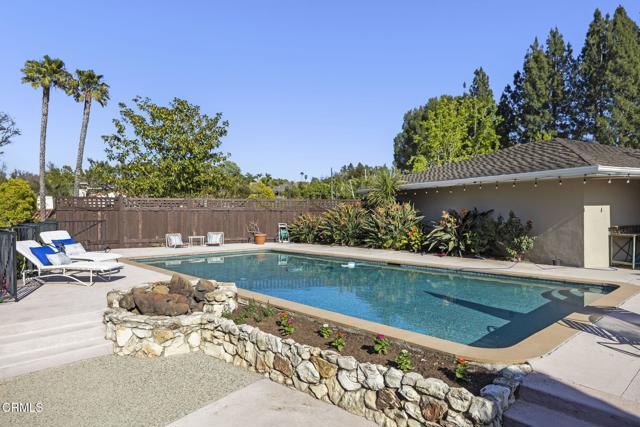 635 Via Del Cerro, Camarillo CA: https://media.crmls.org/mediaz/0a14705c-026c-48f5-bf7a-cb1029f91eb6.jpg