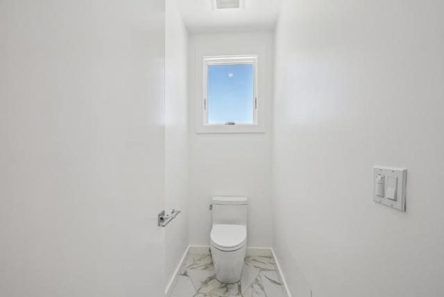 1 Millbrae Circle, Millbrae CA: https://media.crmls.org/mediaz/0a14f26e-d518-442e-a585-52b4ce7019b0.jpg