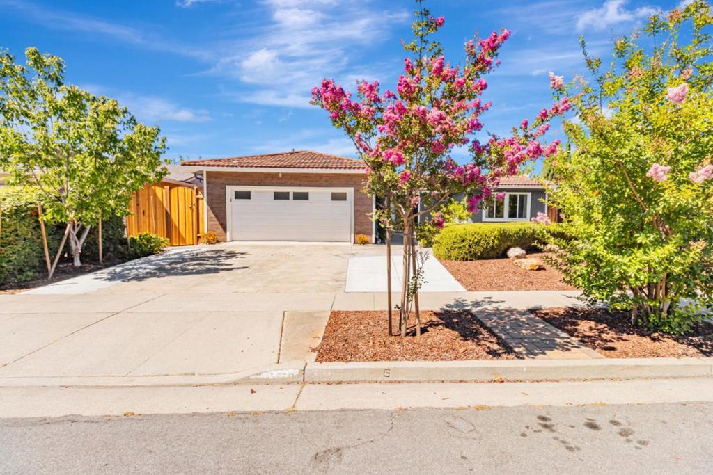 3363 Mira Vista Circle