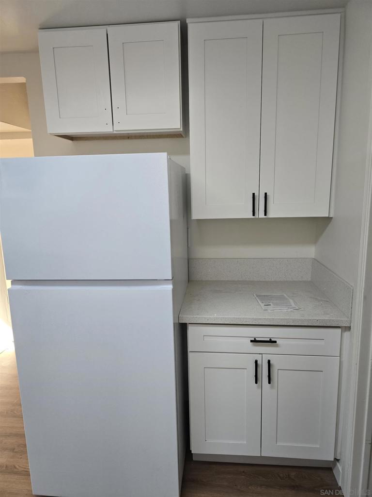 4527 Esther Street - photo 13