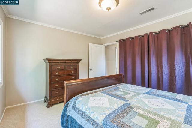 448 Cumberland Dr, Pleasant Hill CA: https://media.crmls.org/mediaz/0a191183-e793-43ca-8430-bbab0b9d9d42.jpg