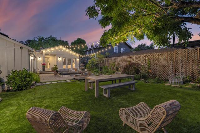 15415 Winchester Boulevard, Monte Sereno CA: https://media.crmls.org/mediaz/0a1a77e5-38b8-495b-ac0e-801c0fca3421.jpg