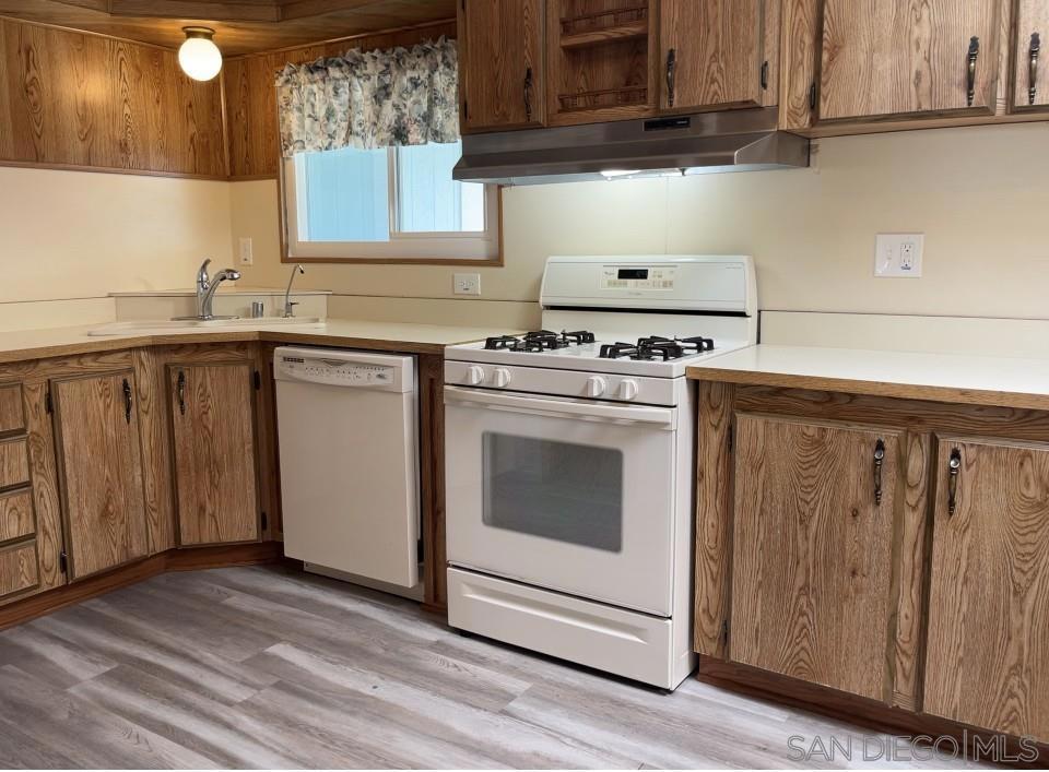 909 Richland Rd - photo 8