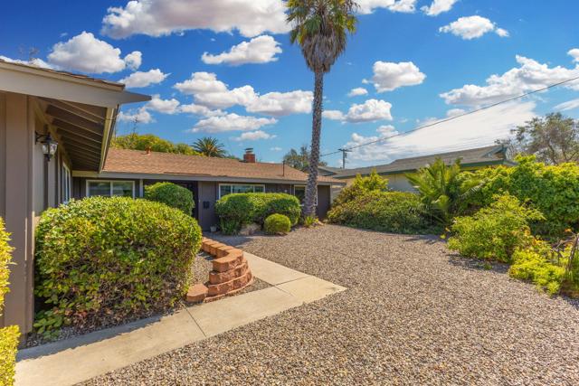 6547 Radcliffe Drive, San Diego CA: https://media.crmls.org/mediaz/0a1b8824-43eb-41d0-a09d-518448a3d6fb.jpg