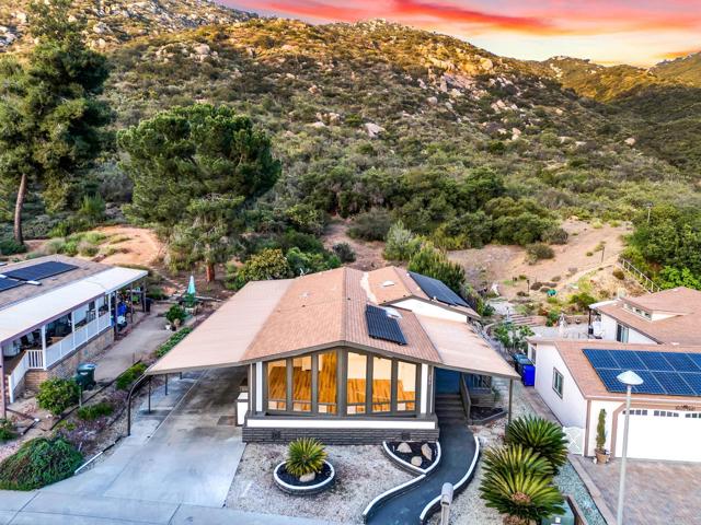 8975 Lawrence Welk Drive, Escondido CA: https://media.crmls.org/mediaz/0a1ca9bd-beaa-4bf8-881e-f5320eeb4985.jpg