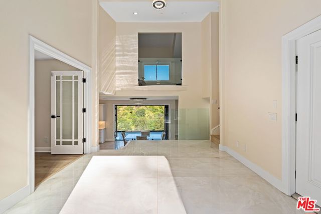 8041 Bulwer Drive, Los Angeles CA: https://media.crmls.org/mediaz/0a1cfbfe-c205-4066-ae8f-f9bfb430088b.jpg