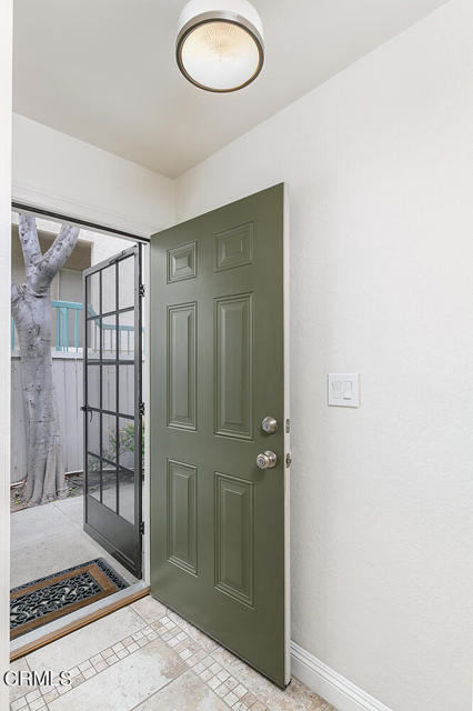 Detail Gallery Image 3 of 21 For 137 N Oak Knoll Ave #2,  Pasadena,  CA 91101 - 1 Beds | 2 Baths