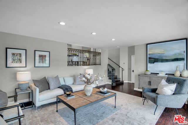 22736 Cavalier Street photo 5
