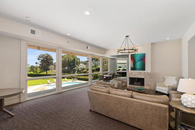 6635 Caminito Scioto, La Jolla CA: https://media.crmls.org/mediaz/0a1e4014-3364-4569-9d7f-2c81ed951f2c.jpg