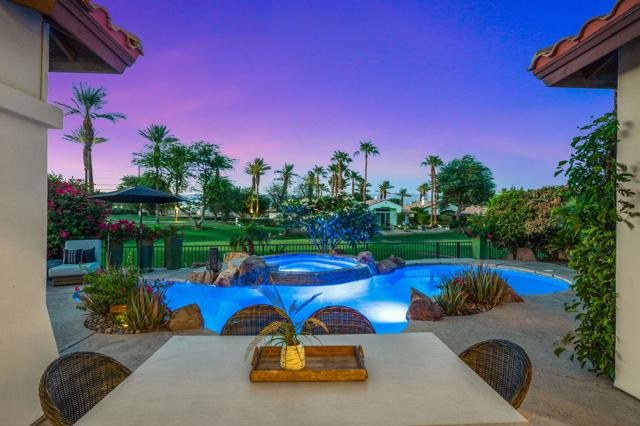 79005 Via San Clara, La Quinta CA: https://media.crmls.org/mediaz/0a1f79ca-23ca-4aed-9670-5f2a673973ae.jpg