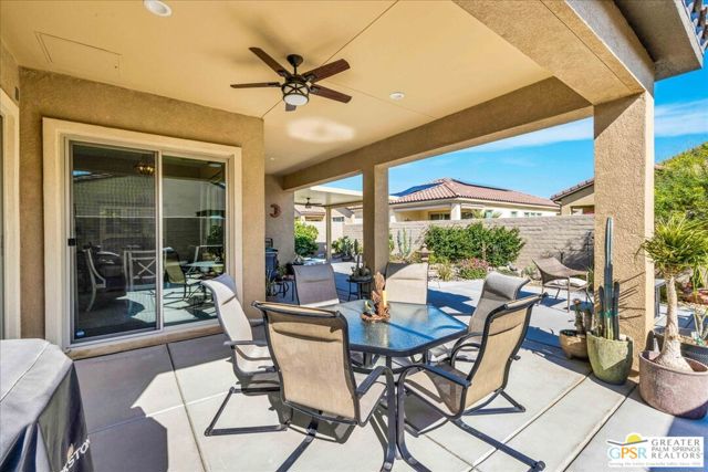 28 Chablis, Rancho Mirage CA: https://media.crmls.org/mediaz/0a1fe170-80d0-4f0e-bb29-fcb7f0d692d8.jpg