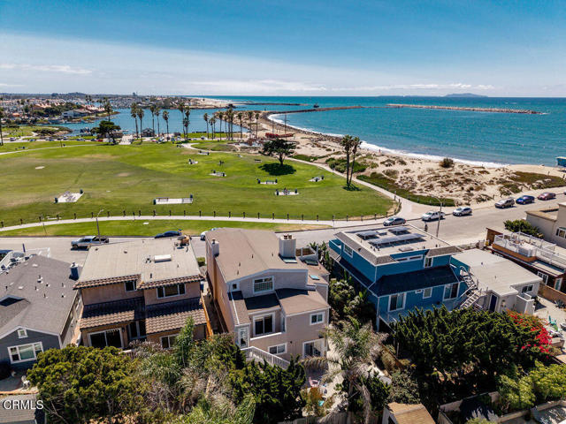 1401 GREENOCK Lane, Ventura CA: https://media.crmls.org/mediaz/0a2040e9-fe9b-4865-a759-63febabfc86b.jpg