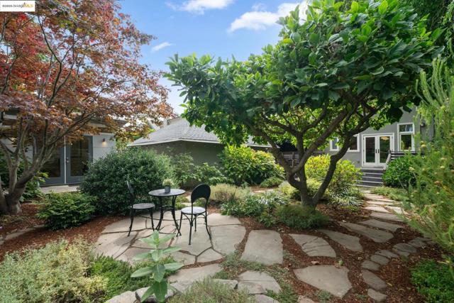 408 Euclid Ave, Oakland CA: https://media.crmls.org/mediaz/0a20488c-422e-4fe7-9b69-fa9b555faa1f.jpg