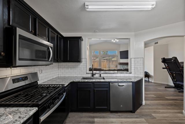 Detail Gallery Image 18 of 40 For 9116 Chattaroy St, Bakersfield,  CA 93312 - 3 Beds | 2 Baths