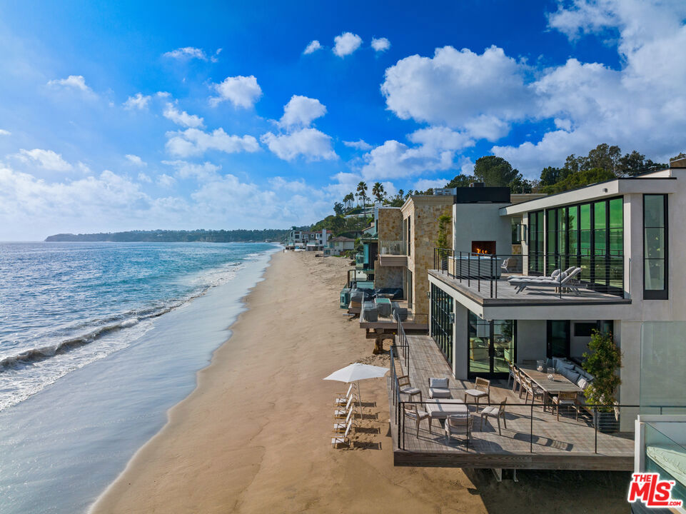 27218 Pacific Coast Highway — Contemporary