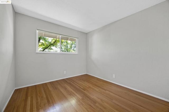 1510 Encanto, Walnut Creek CA: https://media.crmls.org/mediaz/0a21c8c0-d47a-4fd1-83a6-ea1653a11d7d.jpg