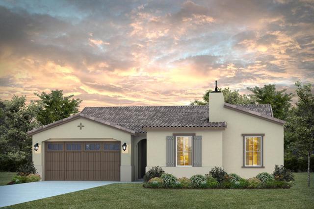 3073 Arroyo Drive, Marina CA: https://media.crmls.org/mediaz/0a22c0f3-b385-4b0e-89c9-0af7aaa711c1.jpg