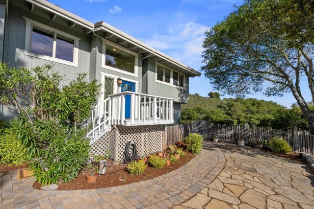 31475 Via Las Rosas, Carmel Valley CA: https://media.crmls.org/mediaz/0a22d619-de27-4821-ad3f-43adcee564a9.jpg